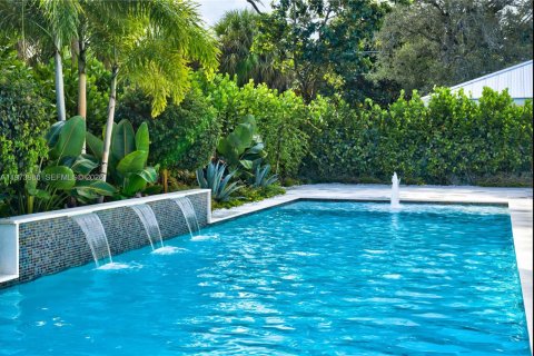 Villa ou maison à vendre à Palm Beach Gardens, Floride: 4 chambres, 252.97 m2 № 2033620 - photo 2