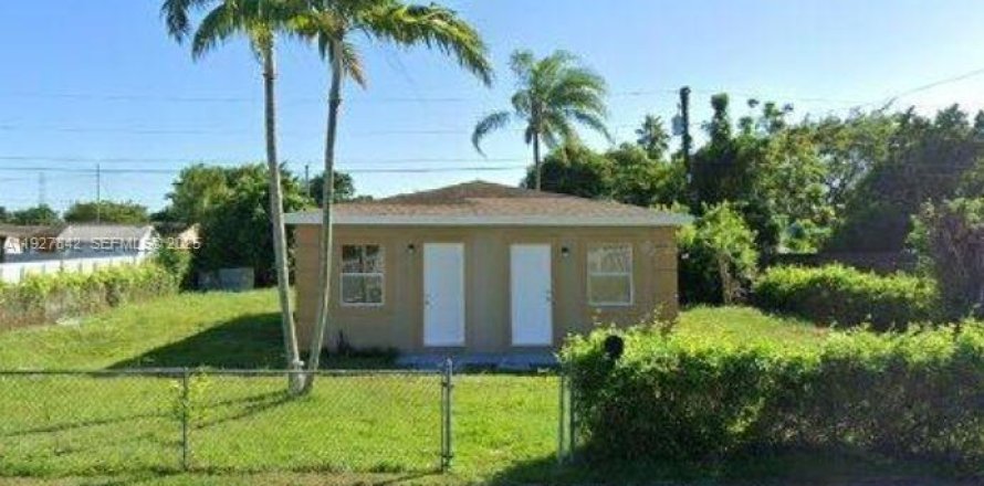 Дом в Майами, Флорида 1 спальня, 63.17м2 № 1987934