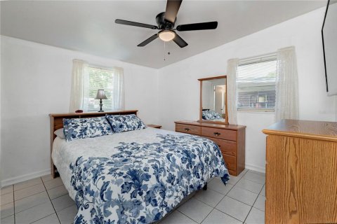 Купить виллу или дом в Тампа, Флорида 3 комнаты, 103.59м2, № 2347662 - фото 20