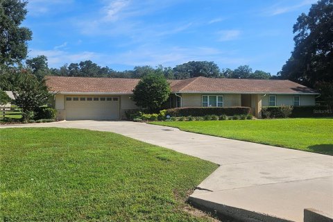Casa en Ocala, Florida 4 dormitorios, 243.96 m2 № 2371554