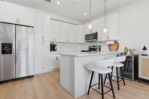 Купить кондоминиум в Мирамар, Флорида 2 спальни, 111.95м2, № 2253924 - фото 5