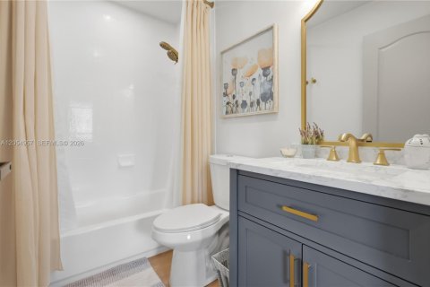 Купить кондоминиум в Мирамар, Флорида 2 спальни, 111.95м2, № 2253924 - фото 17
