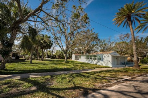 Villa ou maison à vendre à Tarpon Springs, Floride: 3 chambres, 122.07 m2 № 1527146 - photo 4