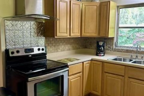 Villa ou maison à vendre à Gainesville, Floride: 3 chambres, 213.68 m2 № 2133805 - photo 15