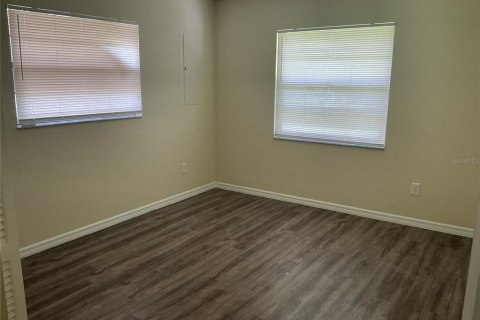 Appartement à louer à North Port, Floride: 3 chambres, 146.69 m2 № 2377881 - photo 11