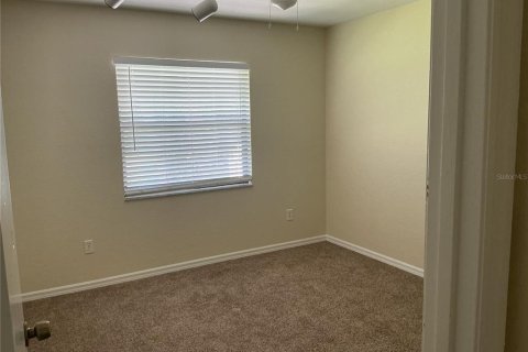 Appartement à louer à North Port, Floride: 3 chambres, 146.69 m2 № 2377881 - photo 13