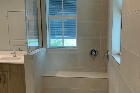 Touwnhouse à vendre à Stuart, Floride: 4 chambres, 177.91 m2 № 2268565 - photo 9