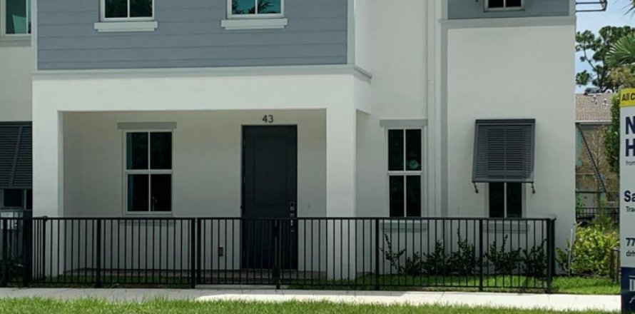 Touwnhouse à Stuart, Floride 4 chambres, 177.91 m2 № 2268565