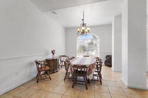 House in Palm Coast, Florida 4 bedrooms, 276.48 sq.m. № 2212689 - photo 4