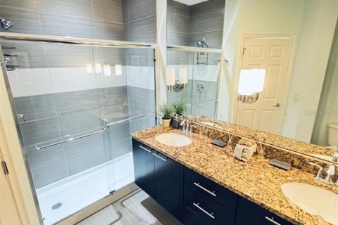 Townhouse in Clermont, Florida 3 bedrooms, 139.45 sq.m. № 1847372 - photo 8