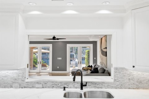 Touwnhouse à vendre à Fort Lauderdale, Floride: 3 chambres, 286.14 m2 № 2254617 - photo 11