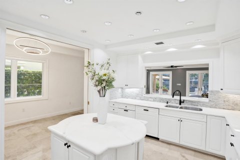 Touwnhouse à vendre à Fort Lauderdale, Floride: 3 chambres, 286.14 m2 № 2254617 - photo 8