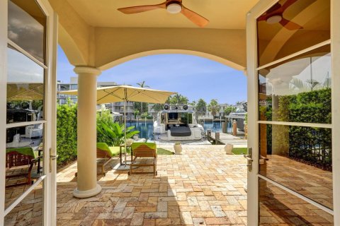 Touwnhouse à vendre à Fort Lauderdale, Floride: 3 chambres, 286.14 m2 № 2254617 - photo 3