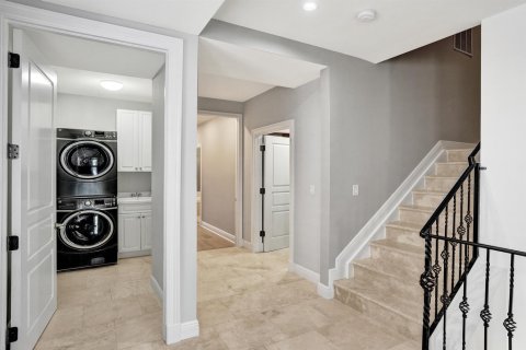 Touwnhouse à vendre à Fort Lauderdale, Floride: 3 chambres, 286.14 m2 № 2254617 - photo 21