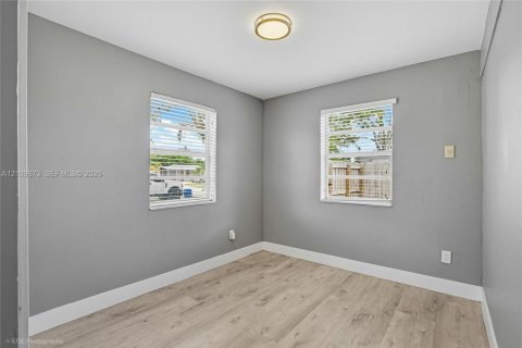 Villa ou maison à vendre à Pompano Beach, Floride: 3 chambres, 82.31 m2 № 2426450 - photo 21