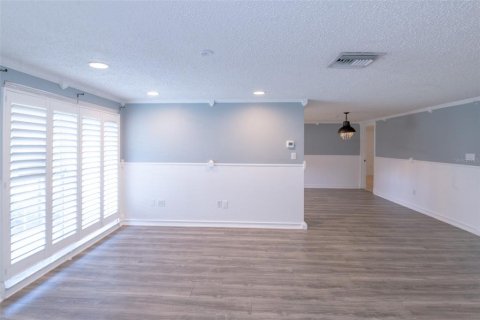 Villa ou maison à louer à Port Richey, Floride: 2 chambres, 94.67 m2 № 2380848 - photo 9