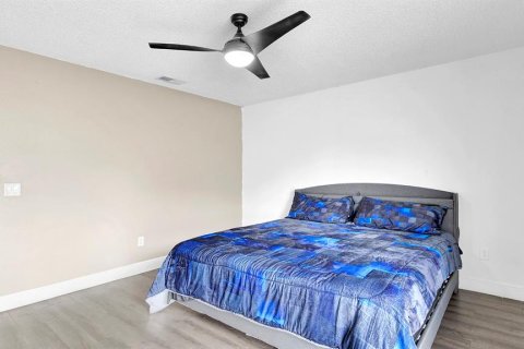 Villa ou maison à vendre à Deltona, Floride: 3 chambres, 144.56 m2 № 2284440 - photo 30