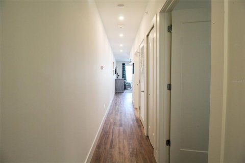 Copropriété à louer à Sarasota, Floride: 1 chambre, 75.25 m2 № 375617 - photo 18