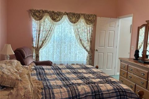 House in Davenport, Florida 2 bedrooms, 127.46 sq.m. № 2200312 - photo 15