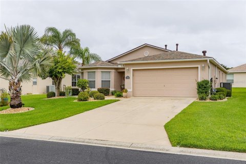 House in Ocala, Florida 2 bedrooms, 146.79 sq.m. № 1838545 - photo 3