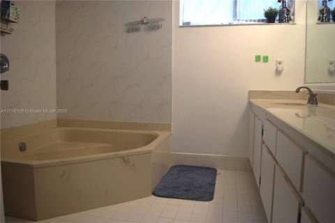 Condominio en venta en Boca Raton, Florida, 2 dormitorios, 118.54 m2 № 1770798 - foto 23