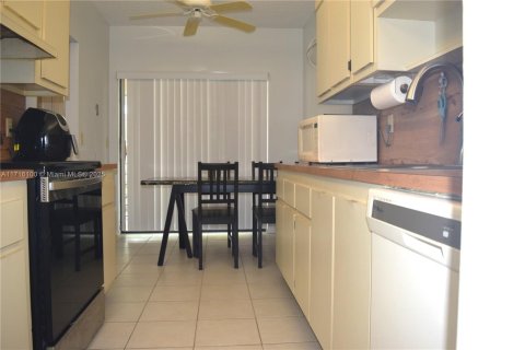 Condominio en venta en Boca Raton, Florida, 2 dormitorios, 118.54 m2 № 1770798 - foto 7