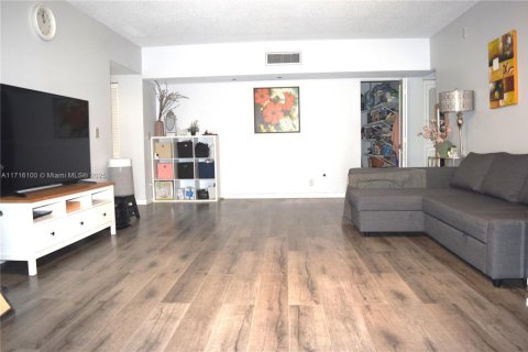 Condominio en venta en Boca Raton, Florida, 2 dormitorios, 118.54 m2 № 1770798 - foto 1