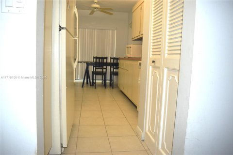 Condominio en venta en Boca Raton, Florida, 2 dormitorios, 118.54 m2 № 1770798 - foto 5