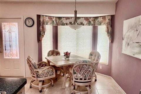 House in Spring Hill, Florida 2 bedrooms, 170.29 sq.m. № 1751304 - photo 8