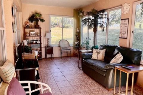 House in Spring Hill, Florida 2 bedrooms, 170.29 sq.m. № 1751304 - photo 21