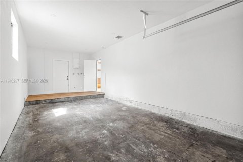 Купить виллу или дом в Майами-Гарденс, Флорида 3 спальни, 129.32м2, № 1997381 - фото 11