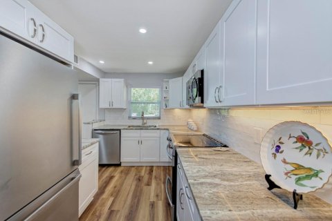Condominio en venta en Sarasota, Florida, 2 dormitorios, 90.86 m2 № 1849809 - foto 10