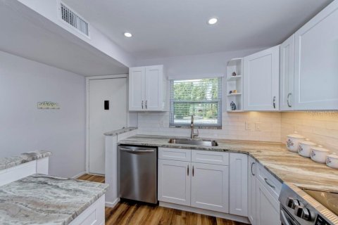 Condominio en venta en Sarasota, Florida, 2 dormitorios, 90.86 m2 № 1849809 - foto 11