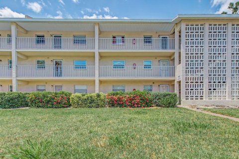 Condominio en venta en Sarasota, Florida, 2 dormitorios, 90.86 m2 № 1849809 - foto 1