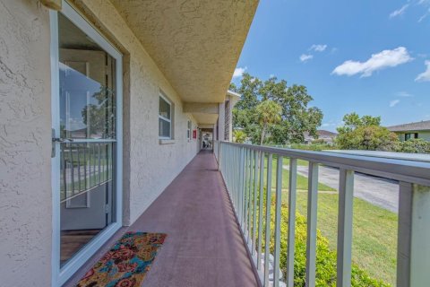 Condominio en venta en Sarasota, Florida, 2 dormitorios, 90.86 m2 № 1849809 - foto 4