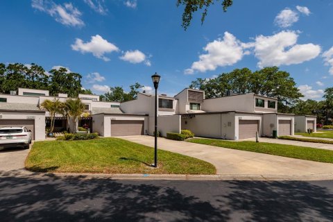 Adosado en venta en Tampa, Florida, 3 dormitorios, 181.07 m2 № 1612646 - foto 21