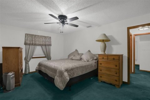 House in Deltona, Florida 2 bedrooms, 115.76 sq.m. № 2196918 - photo 18