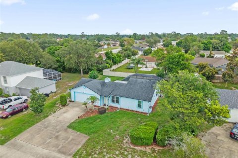 House in Deltona, Florida 2 bedrooms, 115.76 sq.m. № 2196918 - photo 7