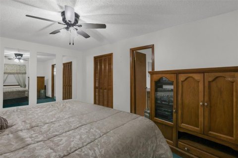 House in Deltona, Florida 2 bedrooms, 115.76 sq.m. № 2196918 - photo 19