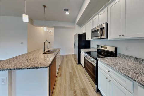 Villa ou maison à vendre à Port Charlotte, Floride: 3 chambres, 158.86 m2 № 2330367 - photo 3