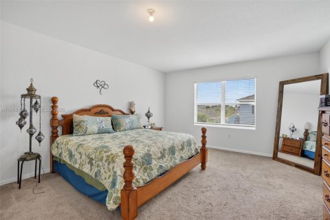 Купить виллу или дом в Хомстед, Флорида 5 спален, 273.5м2, № 2029973 - фото 22