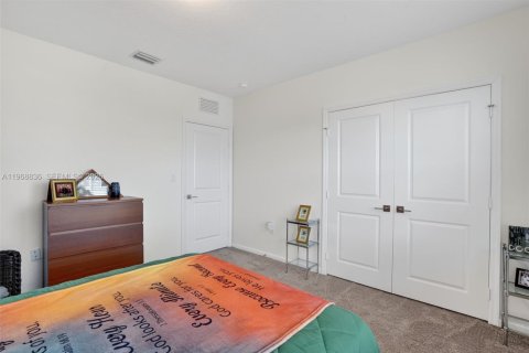 Купить виллу или дом в Хомстед, Флорида 5 спален, 273.5м2, № 2029973 - фото 27