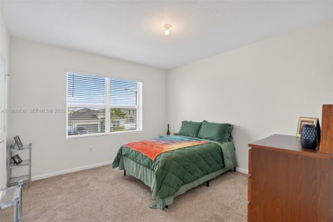 Купить виллу или дом в Хомстед, Флорида 5 спален, 273.5м2, № 2029973 - фото 26