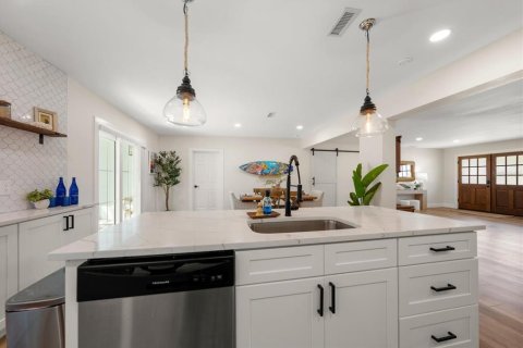 Casa en venta en Belleair, Florida, 3 dormitorios, 202.06 m2 № 2104806 - foto 14