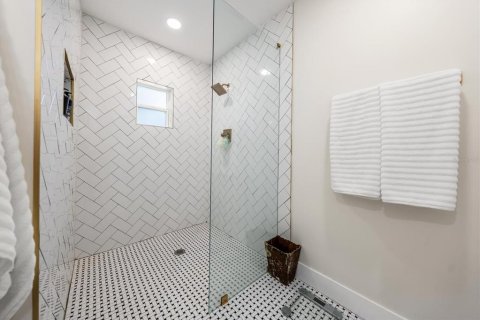 Casa en venta en Belleair, Florida, 3 dormitorios, 202.06 m2 № 2104806 - foto 26