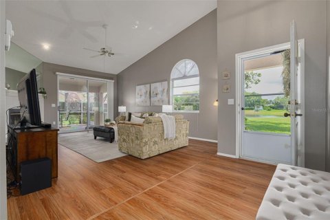 Casa en venta en Palm Harbor, Florida, 2 dormitorios, 154.12 m2 № 1916349 - foto 5