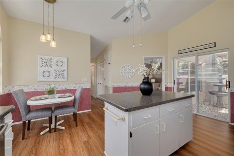 Casa en venta en Palm Harbor, Florida, 2 dormitorios, 154.12 m2 № 1916349 - foto 12