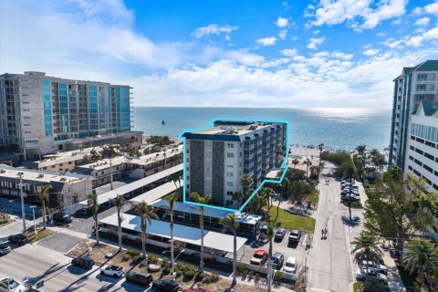 Condominio en alquiler en Sarasota, Florida, 2 dormitorios, 125.42 m2 № 1512467 - foto 2