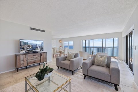 Condominio en alquiler en Sarasota, Florida, 2 dormitorios, 125.42 m2 № 1512467 - foto 8