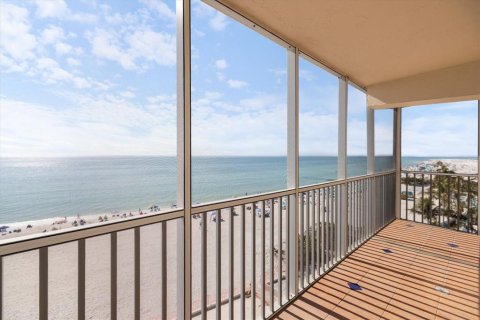 Condominio en alquiler en Sarasota, Florida, 2 dormitorios, 125.42 m2 № 1512467 - foto 24